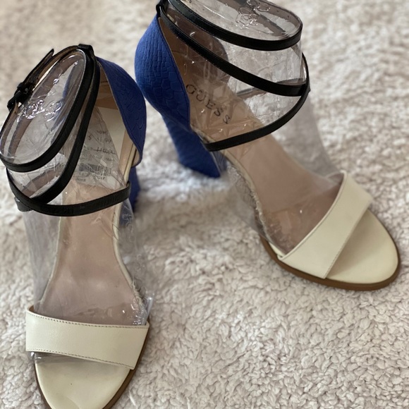 Guess Sileno Royal Blue/White heels - Picture 3 of 10